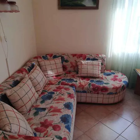 In 38430 Dom wakacyjny